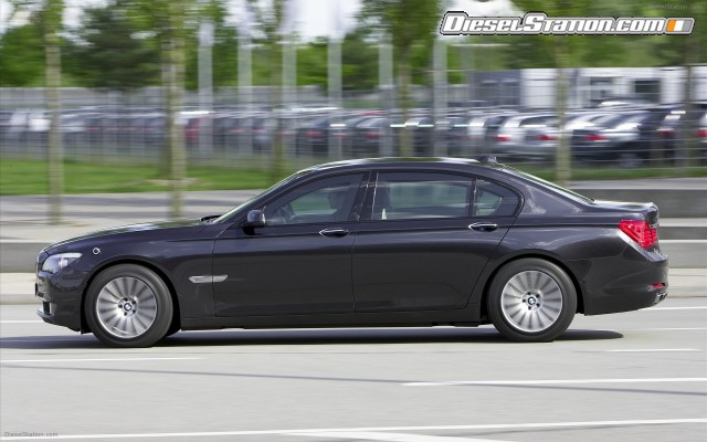 BMW 2010 7 Series High Security Widescreen Picture #45 BMW 2010 7 Series High Security Widescreen Picture #45