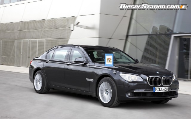 BMW 2010 7 Series High Security Widescreen Picture #22 BMW 2010 7 Series High Security Widescreen Picture #22