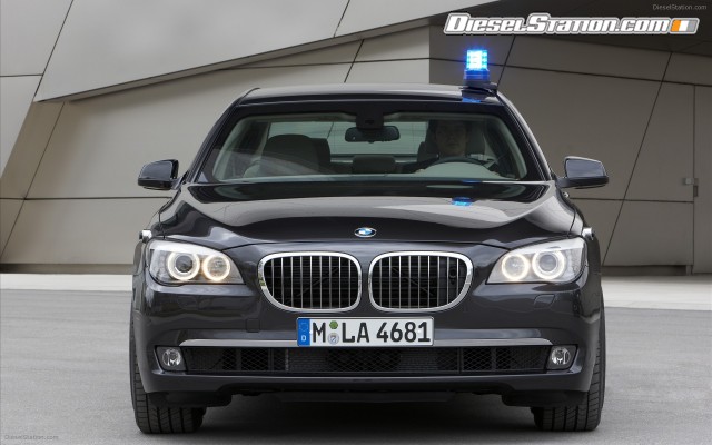 BMW 2010 7 Series High Security Widescreen Picture #38 BMW 2010 7 Series High Security Widescreen Picture #38