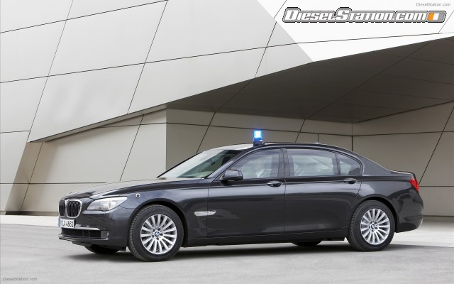 BMW 2010 7 Series High Security Widescreen Picture #30 BMW 2010 7 Series High Security Widescreen Picture #30