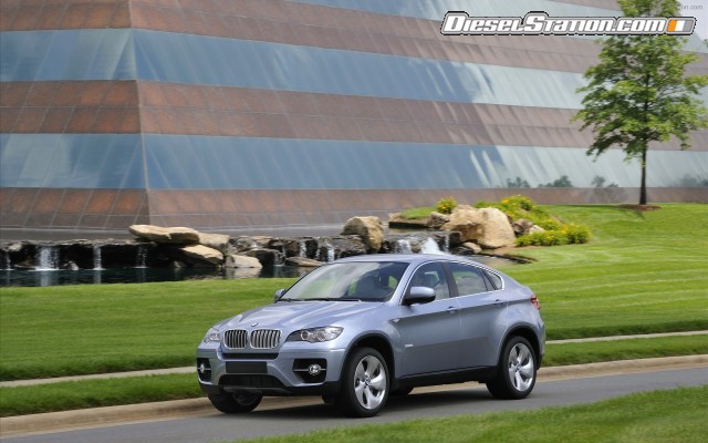 BMW 2010 X6 ActiveHybrid Widescreen Picture #7 BMW 2010 X6 ActiveHybrid Widescreen Picture #7