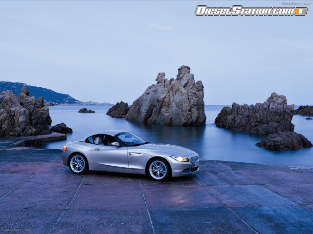 BMW 2010 Z4 Picture #11 BMW 2010 Z4 Picture #11