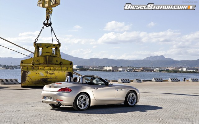 BMW 2010 Z4 Widescreen Picture #35 BMW 2010 Z4 Widescreen Picture #35