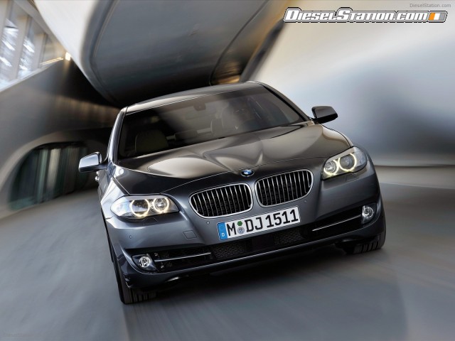 BMW 2011 5 Series Picture #10 BMW 2011 5 Series Picture #10