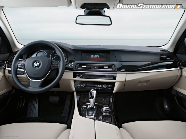 BMW 2011 5 Series Picture #13 BMW 2011 5 Series Picture #13