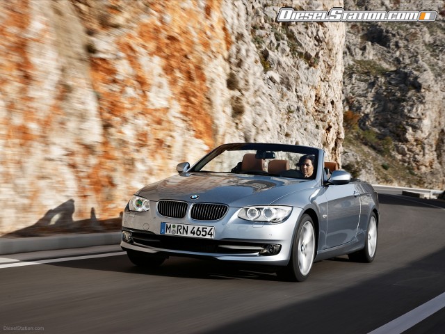 BMW 2011 Series 3 Convertible Picture #29 BMW 2011 Series 3 Convertible Picture #29