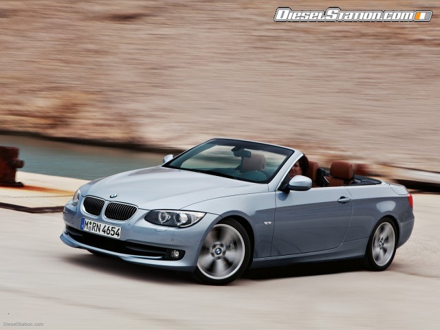 BMW 2011 Series 3 Convertible Picture #17 BMW 2011 Series 3 Convertible Picture #17