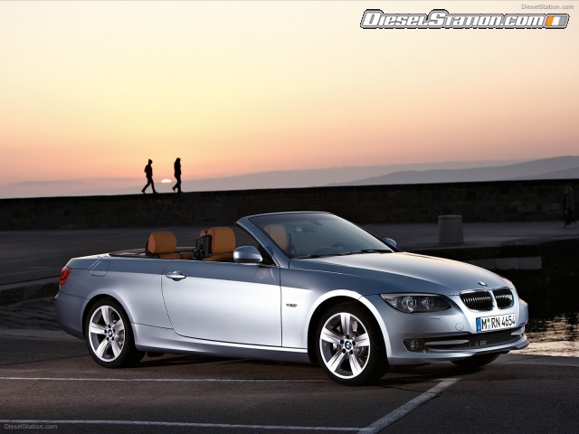 BMW 2011 Series 3 Convertible Picture #0 BMW 2011 Series 3 Convertible Picture #0