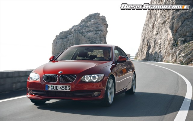 BMW 2011 Series 3 Coupe Widescreen Picture #38 BMW 2011 Series 3 Coupe Widescreen Picture #38