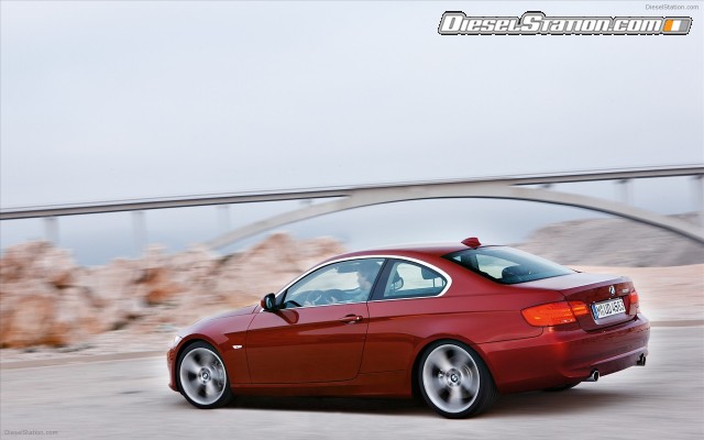 BMW 2011 Series 3 Coupe Widescreen Picture #64 BMW 2011 Series 3 Coupe Widescreen Picture #64