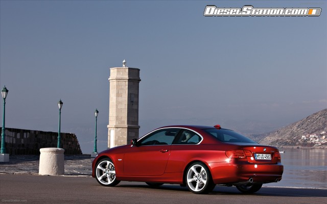 BMW 2011 Series 3 Coupe Widescreen Picture #42 BMW 2011 Series 3 Coupe Widescreen Picture #42