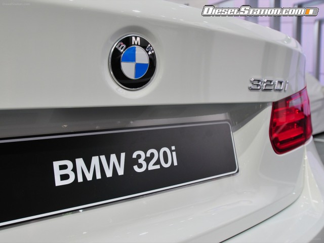 BMW 320i Sedan 2014 Picture #10 BMW 320i Sedan 2014 Picture #10