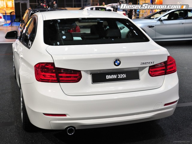 BMW 320i Sedan 2014 Picture #4 BMW 320i Sedan 2014 Picture #4