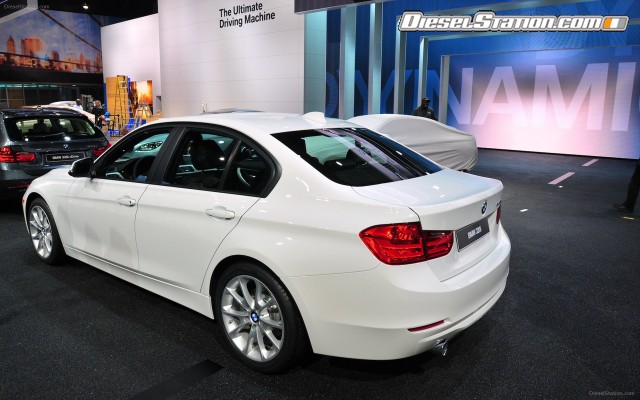 BMW 320i Sedan 2014 Widescreen Picture #13 BMW 320i Sedan 2014 Widescreen Picture #13