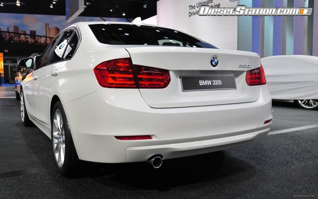 BMW 320i Sedan 2014 Widescreen Picture #9 BMW 320i Sedan 2014 Widescreen Picture #9