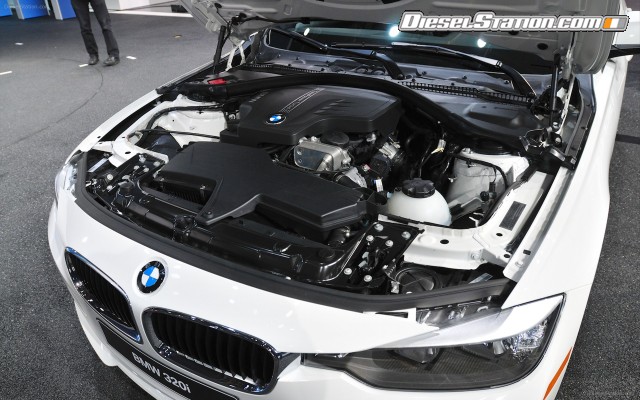 BMW 320i Sedan 2014 Widescreen Picture #16 BMW 320i Sedan 2014 Widescreen Picture #16