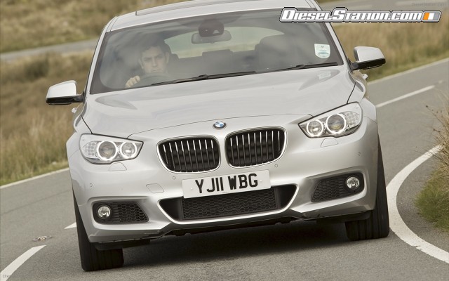 BMW 5 Series Gran Turismo M Sport 2011 Widescreen Picture #18 BMW 5 Series Gran Turismo M Sport 2011 Widescreen Picture #18