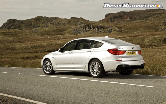 BMW 5 Series Gran Turismo M Sport 2011 Widescreen Picture #13 BMW 5 Series Gran Turismo M Sport 2011 Widescreen Picture #13