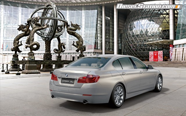 BMW 5 Series Long Wheelbase 2011 Widescreen Picture #17 BMW 5 Series Long Wheelbase 2011 Widescreen Picture #17