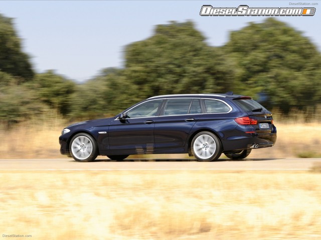 BMW 5 Series Touring 2011 Picture #11 BMW 5 Series Touring 2011 Picture #11