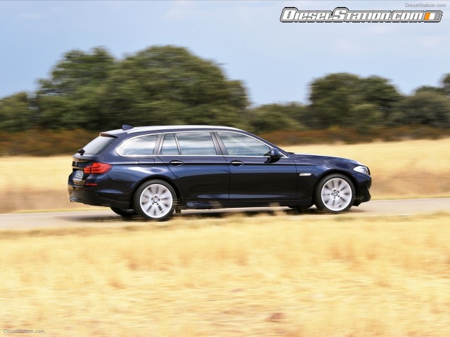 BMW 5 Series Touring 2011 Picture #35 BMW 5 Series Touring 2011 Picture #35