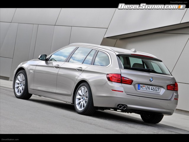BMW 5 Series Touring 2011 Picture #9 BMW 5 Series Touring 2011 Picture #9