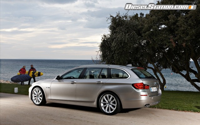 BMW 5 Series Touring 2011 Widescreen Picture #12 BMW 5 Series Touring 2011 Widescreen Picture #12
