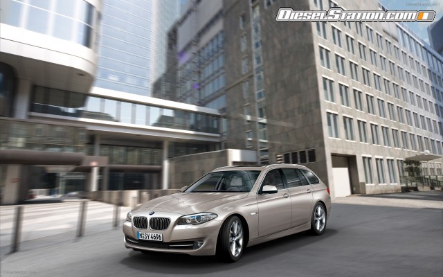 BMW 5 Series Touring 2011 Widescreen Picture #51 BMW 5 Series Touring 2011 Widescreen Picture #51
