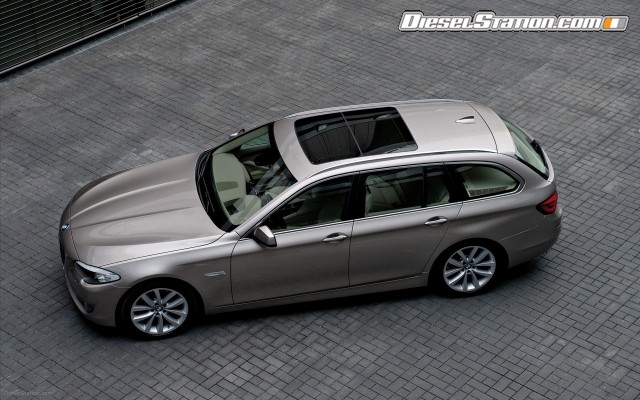 BMW 5 Series Touring 2011 Widescreen Picture #44 BMW 5 Series Touring 2011 Widescreen Picture #44