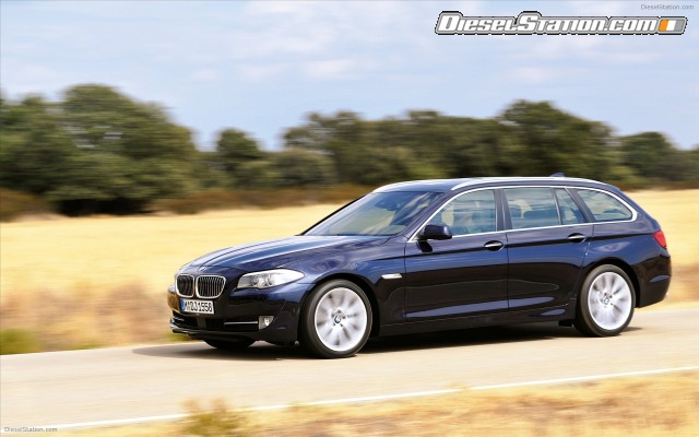 BMW 5 Series Touring 2011 Widescreen Picture #32 BMW 5 Series Touring 2011 Widescreen Picture #32
