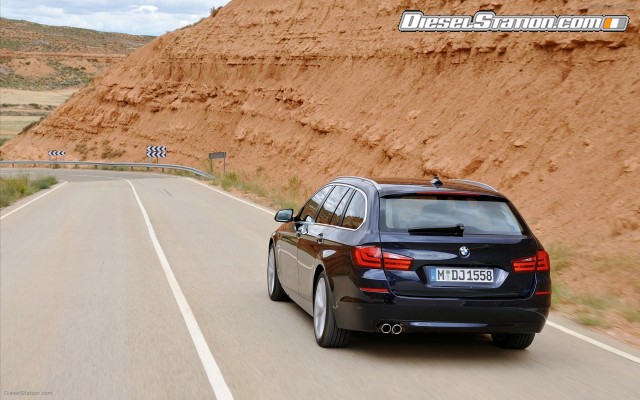 BMW 5 Series Touring 2011 Widescreen Picture #20 BMW 5 Series Touring 2011 Widescreen Picture #20
