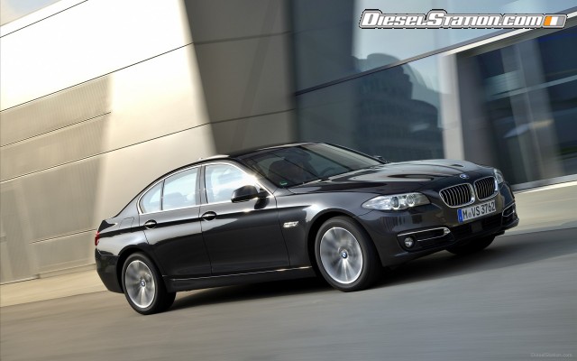 BMW 518d Sedan 2015 Widescreen Picture #39 BMW 518d Sedan 2015 Widescreen Picture #39