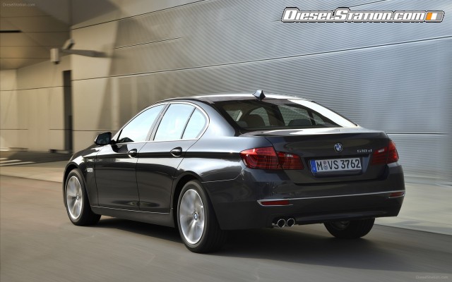BMW 518d Sedan 2015 Widescreen Picture #69 BMW 518d Sedan 2015 Widescreen Picture #69