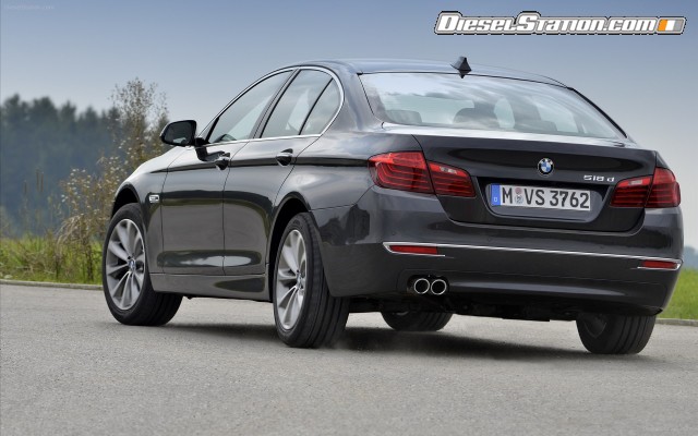 BMW 518d Sedan 2015 Widescreen Picture #41 BMW 518d Sedan 2015 Widescreen Picture #41