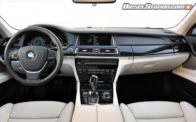 BMW 7 Series 2013 Widescreen Picture #30 BMW 7 Series 2013 Widescreen Picture #30