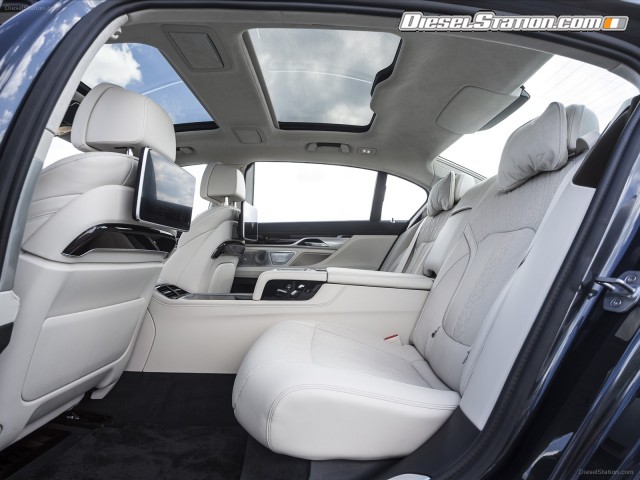 BMW 7 Series UK Version 2016 Picture #10 BMW 7 Series UK Version 2016 Picture #10