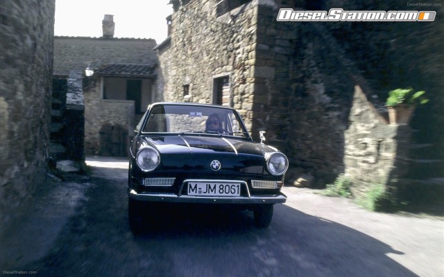BMW 700 The car that saved the Company Widescreen Picture #0 BMW 700 The car that saved the Company Widescreen Picture #0