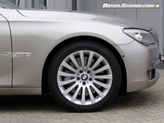 BMW 750Li 2011 Picture #59 BMW 750Li 2011 Picture #59