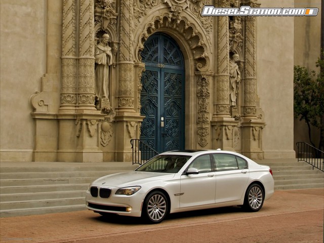 BMW 750Li 2011 Picture #6 BMW 750Li 2011 Picture #6
