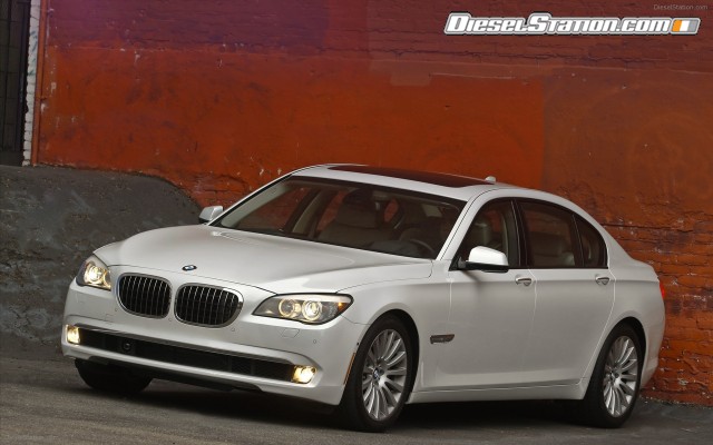 BMW 750Li 2011 Widescreen Picture #69 BMW 750Li 2011 Widescreen Picture #69