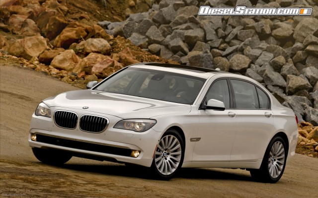 BMW 750Li 2011 Widescreen Picture #50 BMW 750Li 2011 Widescreen Picture #50