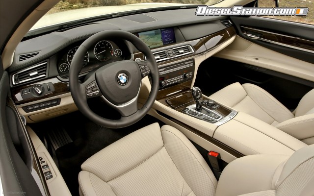 BMW 750Li 2011 Widescreen Picture #68 BMW 750Li 2011 Widescreen Picture #68