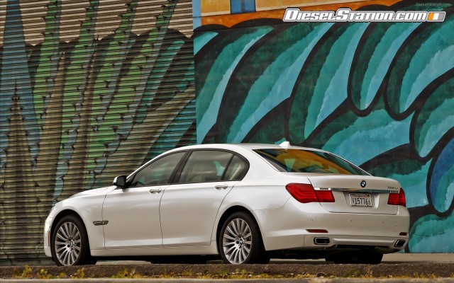 BMW 750Li 2011 Widescreen Picture #62 BMW 750Li 2011 Widescreen Picture #62