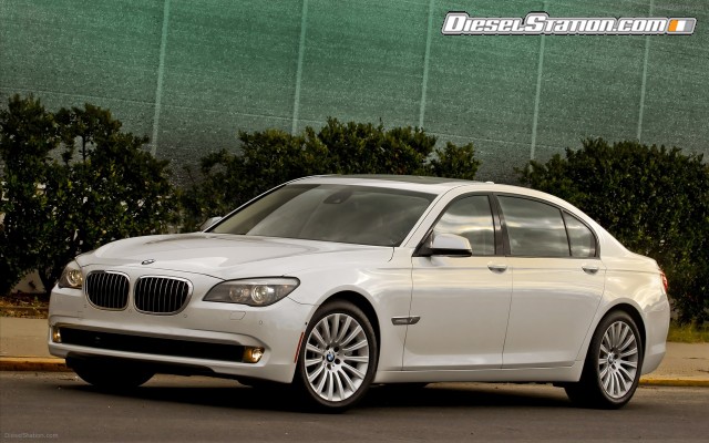 BMW 750Li 2011 Widescreen Picture #12 BMW 750Li 2011 Widescreen Picture #12