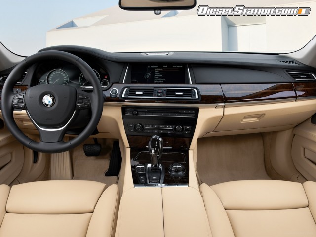 BMW 750Li 2013 Picture #39 BMW 750Li 2013 Picture #39