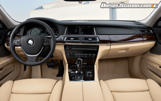 BMW 750Li 2013 Widescreen Picture #26 BMW 750Li 2013 Widescreen Picture #26