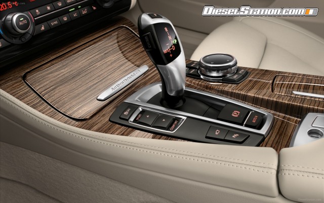 BMW ActiveHybrid 5 2014 Widescreen Picture #11 BMW ActiveHybrid 5 2014 Widescreen Picture #11