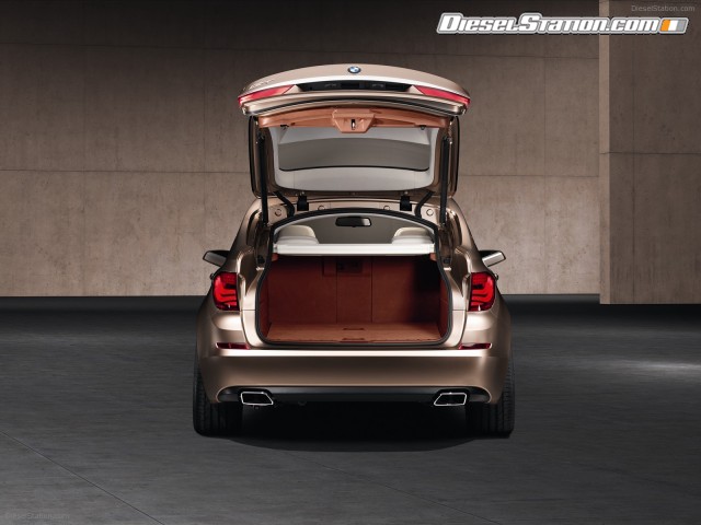 BMW Concept 5 Series Gran Turismo 2009 Picture #12 BMW Concept 5 Series Gran Turismo 2009 Picture #12