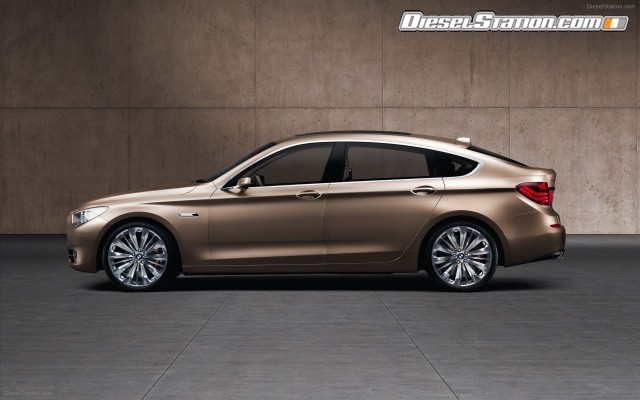 BMW Concept 5 Series Gran Turismo 2009 Widescreen Picture #7 BMW Concept 5 Series Gran Turismo 2009 Widescreen Picture #7