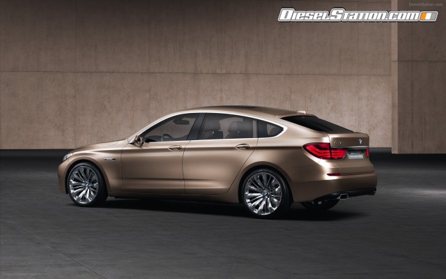 BMW Concept 5 Series Gran Turismo 2009 Widescreen Picture #10 BMW Concept 5 Series Gran Turismo 2009 Widescreen Picture #10